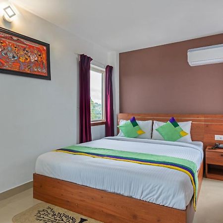 Hotel Treebo Jp Residency à Thiruvananthapuram Extérieur photo