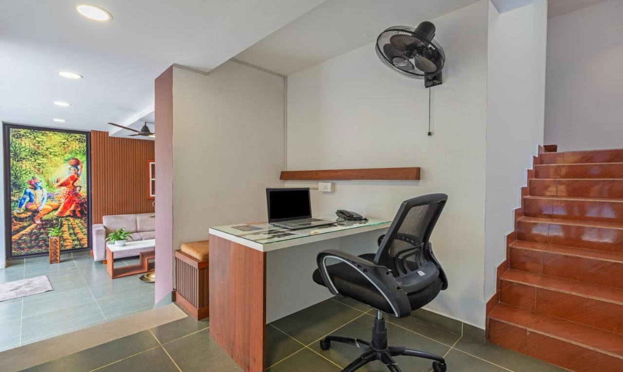 Hotel Treebo Jp Residency à Thiruvananthapuram Extérieur photo