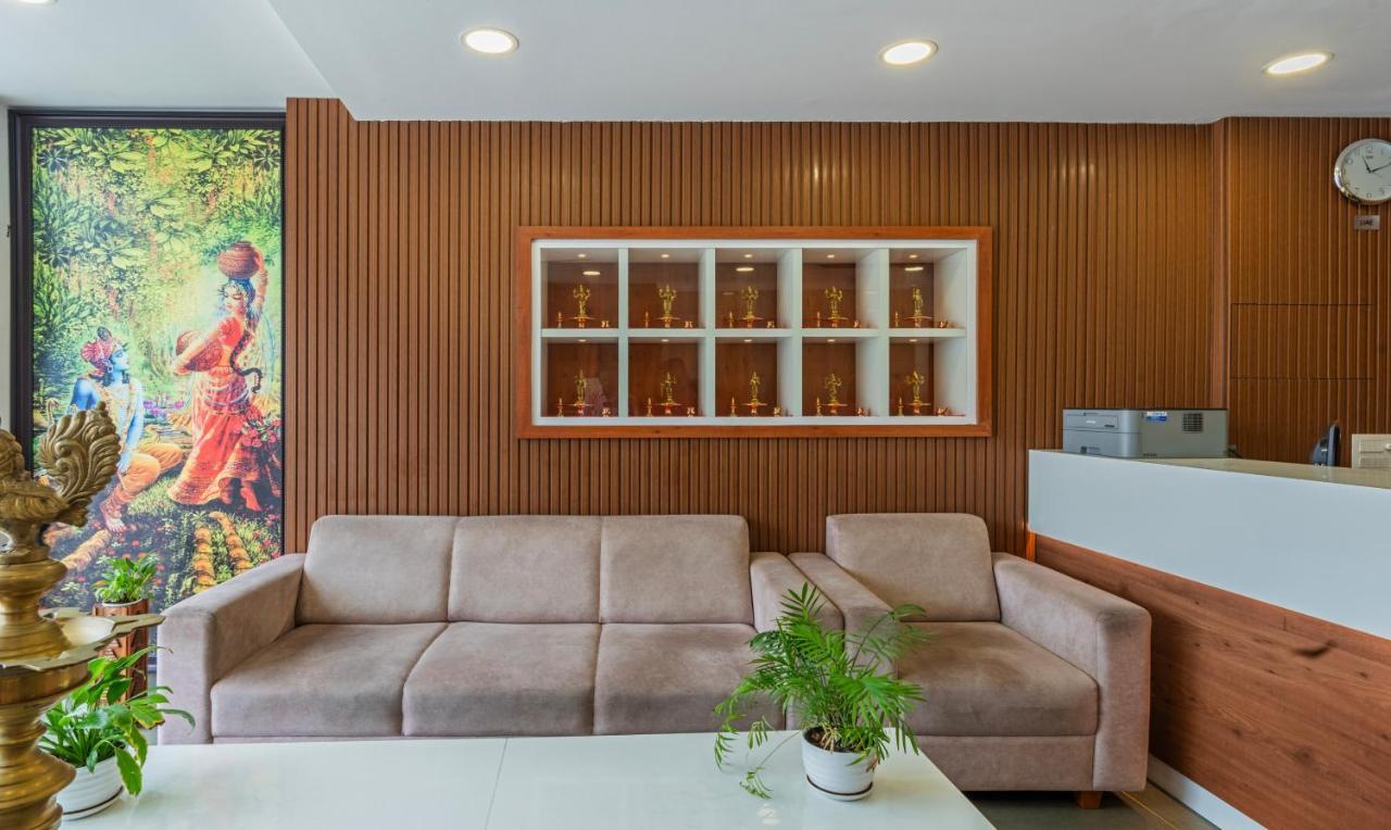 Hotel Treebo Jp Residency à Thiruvananthapuram Extérieur photo